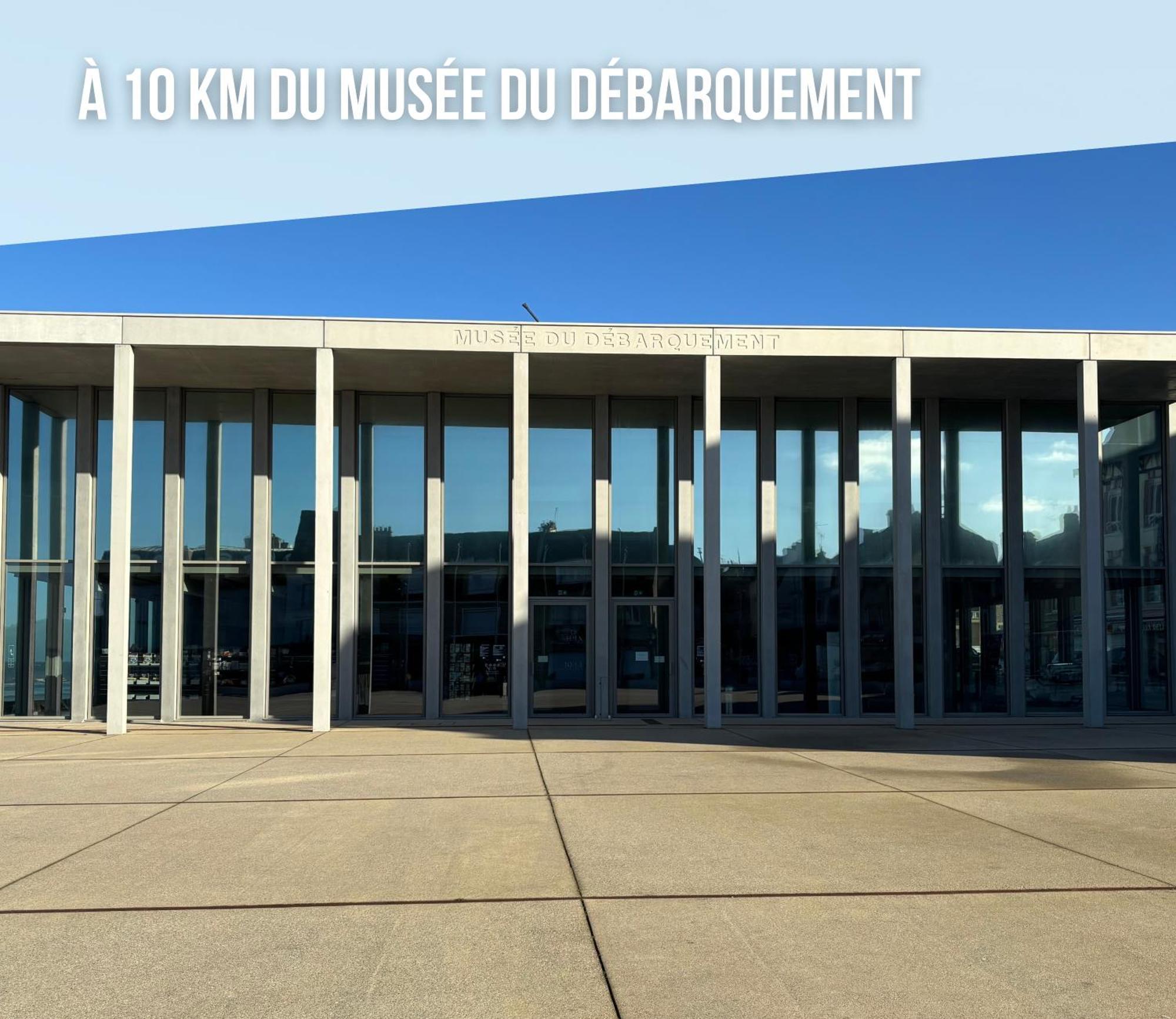 Les Douves Duplex 5 Personnes Lumineux Avec Jardin Et Terrasse Amenagee , Vue Sur Chateau A 5Mn De La Mer, Proche Omaha Beach Et Bayeux Commes Kültér fotó
